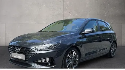 Schwarz Gebraucht 2024 Hyundai i30 Trend Limousine | 22.490 € (Guter Preis)