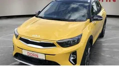 Gelb Gebraucht 2023 Kia Stonic Spirit SUV | 19.990 € (Fairer Preis)