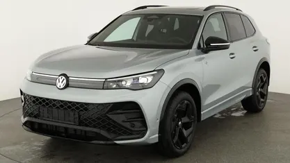 Neu VW Tiguan R-line 193 PS (141 kW) 2025 Oyster silver metallic SUV