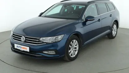 Gebraucht VW Passat Business 150 PS (110 kW) 2019 Blau Kombi