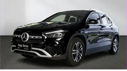 Używany Mercedes GLA200 Advanced 163 KM (119 kW) 2025 Czarny SUV