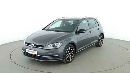 Gebraucht VW Golf VII Comfortline 2019 Grau Limousine