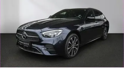 Gebraucht Mercedes E300 AMG 306 PS (225 kW) 2022 Blau Limousine