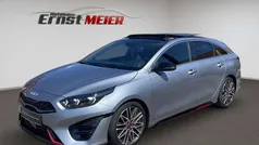 (css) lunarsilber met. Gebraucht 2024 Kia ProCeed GT Comfort Kleinwagen | 32.400 € (Fairer Preis)