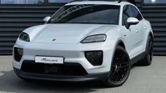 Grau Gebraucht 2024 Porsche Macan SUV | 96.790 € (Fairer Preis)