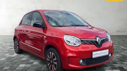 Rot Gebraucht 2023 Renault Twingo Techno Kleinwagen | 13.990 € (Fairer Preis)