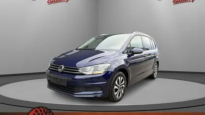 Atlantik blue metallic Gebraucht 2022 VW Touran Active Van / Kleinbus | 28.990 € (Fairer Preis)