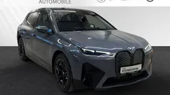 Gebraucht 2024 BMW iX Sport Line SUV | 68.800 € (Superpreis)