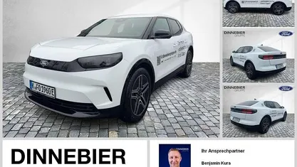 Frost weiss Gebraucht 2024 Ford Capri Premium SUV | 41.389 € (Superpreis)