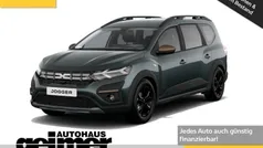 Grün Neu 2024 Dacia Jogger Extreme Van / Kleinbus | 27.890 € (Fairer Preis)