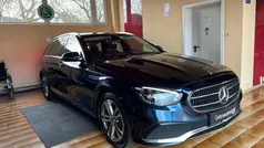 Blau Gebraucht 2023 Mercedes E220 Avantgarde Limousine | 28.300 € (Guter Preis)