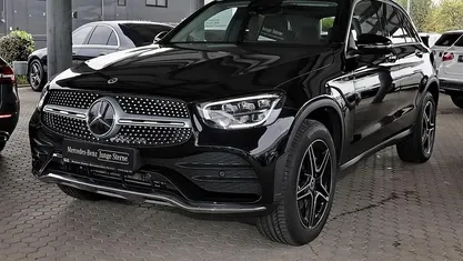 Gebraucht Mercedes GLC300e AMG 194 PS (142 kW) 2021 SUV