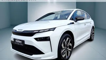 Moonweiß metallic Neu 2025 Skoda Enyaq iV SportLine SUV | 53.750 € (Fairer Preis)