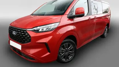 Neu Ford Tourneo 170 PS (125 kW) 2025 Rot Van / Kleinbus