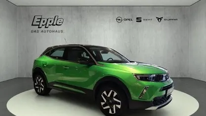 Grün Gebraucht 2022 Opel Mokka-e Elegance SUV | 17.890 € (Fairer Preis)