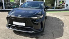 Onyxschwarz Gebraucht 2023 Toyota bZ4X Comfort SUV | 34.875 € (Fairer Preis)