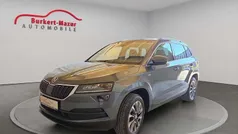 Grau Gebraucht 2020 Skoda Karoq Drive SUV | 22.985 € (Fairer Preis)