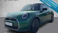 Grün Gebraucht 2024 Mini Cooper S Favoured Kleinwagen | 31.630 € (Guter Preis)