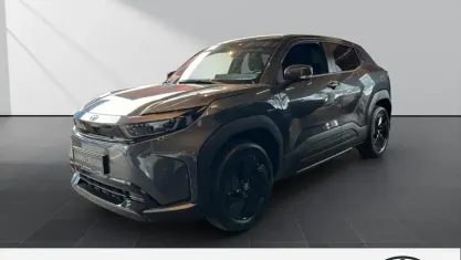Neu Toyota Urban Cruiser Comfort 105 kW (144 PS) 2026 Grau SUV