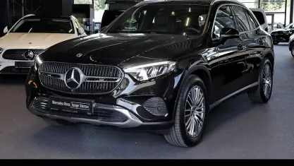 Gebraucht Mercedes GLC200 204 PS (150 kW) 2025 Schwarz SUV