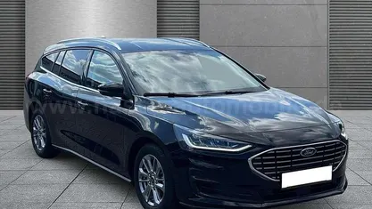 Agate black Gebraucht 2024 Ford Focus Titanium X Kombi | 21.790 € (Fairer Preis)