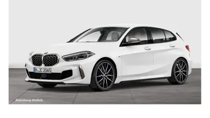 Używany BMW M135 Performance 306 KM (225 kW) 2021 Biały Hatchback