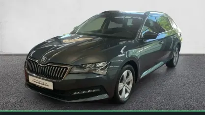 Gebraucht Skoda Superb Ambition 150 PS (110 kW) 2021 Grau Kombi
