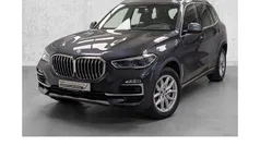 Grau Gebraucht 2021 BMW X5 SUV | 55.980 € (Fairer Preis)