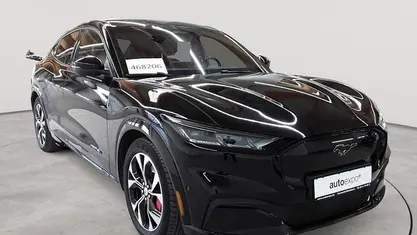 Usata Ford Mustang Mach-E 272 kW (371 CV) 2023 Nero SUV