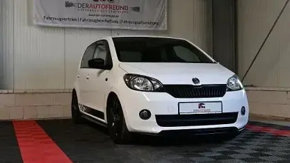 Używany Skoda Citigo Monte Carlo 75 KM (55 kW) 2014 Biały Hatchback