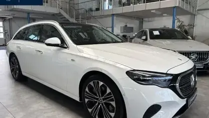 Brugt Mercedes E300 Advanced Plus 313 HK (230 kW) 2025 Hvid Stationcar