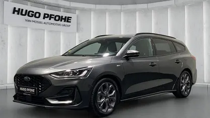 Grau Gebraucht 2024 Ford Focus ST-Line X Kombi | 24.250 € (Fairer Preis)