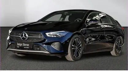 Gebraucht Mercedes CLA180 Shooting Brake 136 PS (100 kW) 2024 Unilack nachtschwarz Kombi