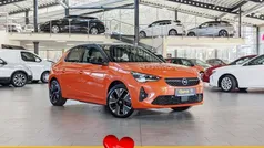 Orange Gebraucht 2021 Opel Corsa-e Ultimate Kleinwagen | 17.350 € (Fairer Preis)