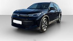 Schwarz Gebraucht 2024 VW Tiguan Life SUV | 35.980 € (Fairer Preis)
