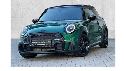 Gebraucht Mini John Cooper Works 136 PS (100 kW) 2023 Grün Kleinwagen