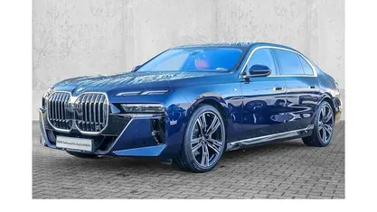 Gebraucht 2024 BMW 740 Efficient Dynamics Limousine | 84.500 € (Fairer Preis)