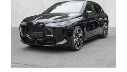 Gebraucht BMW iX M Sport 300 kW (408 PS) 2025 Schwarz SUV