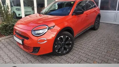 Gebraucht 2023 Fiat 600E La Prima SUV | 25.950 €