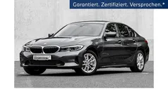 Grau Gebraucht 2021 BMW 330e Advantage Limousine | 25.850 € (Fairer Preis)