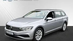 Silber Gebraucht 2023 VW Passat Kombi | 23.990 € (Fairer Preis)