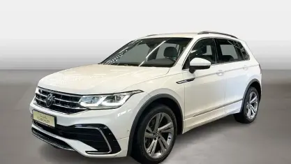 Gebraucht VW Tiguan R-line 190 PS (139 kW) 2023 Pure white SUV