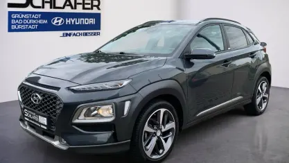 Gebraucht Hyundai Kona Style 120 PS (88 kW) 2020 Dark knight / mic SUV