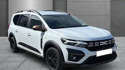 Second-hand Dacia Jogger Extreme 141 CP (103 kW) 2025 Monovolum
