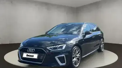 Gebraucht Audi A4 S-Line 204 PS (150 kW) 2022 Mythosschwarz metallic Kombi