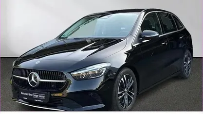 Gebraucht Mercedes B200 Advanced 150 PS (110 kW) 2025 Schwarz Van / Kleinbus