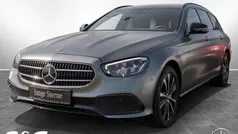 Manufaktur lack manufaktur selen Gebraucht 2022 Mercedes E300 Night Kombi | 38.877 €