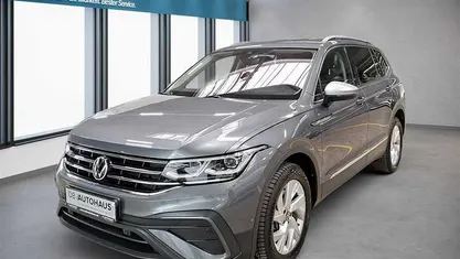 Gebraucht VW Tiguan Allspace Life 200 PS (147 kW) 2023 Grau SUV