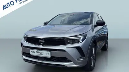 Gebraucht Opel Grandland X Elegance 131 PS (96 kW) 2023 Silber SUV