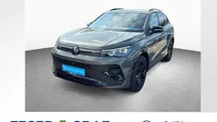 Cipressinogrün metallic Gebraucht 2024 VW Tiguan R-line SUV | 41.390 € (Fairer Preis)